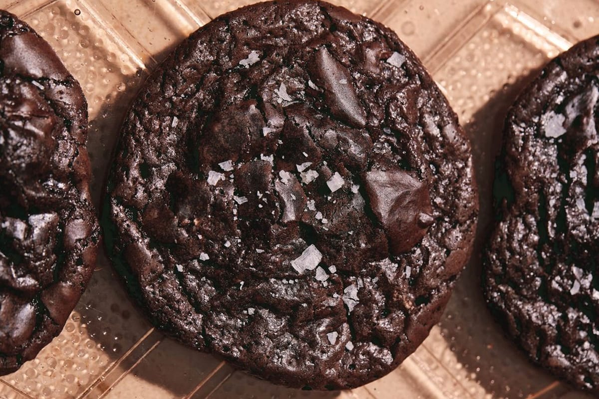 Tiny, Salty, Chocolaty Cookies